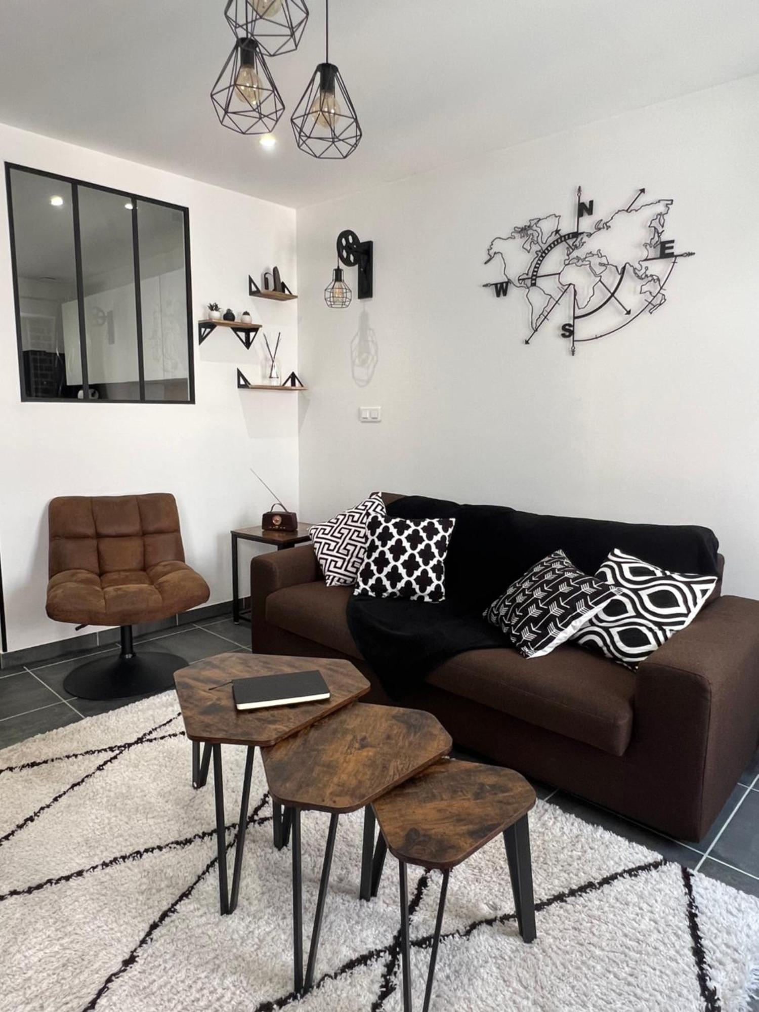 Апартаменты L'Atelier Крест Экстерьер фото